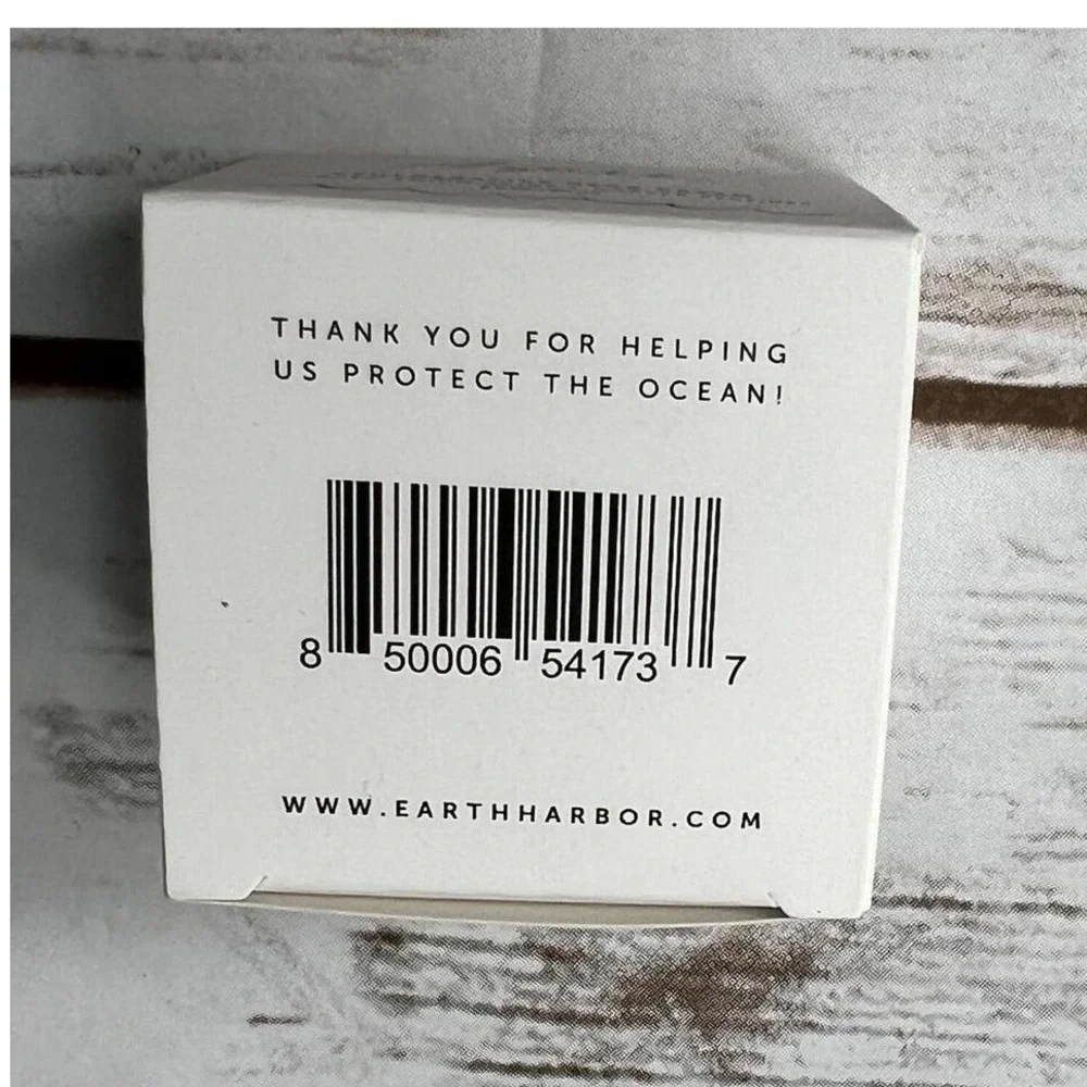 Earth Harbor Azure Regenerative Neck Cream‎ Seaweed Copper Peptides 2oz NIB